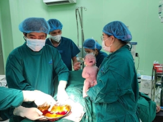 2-Thăm khám phối hợp kỹ thuật cận lâm sàng