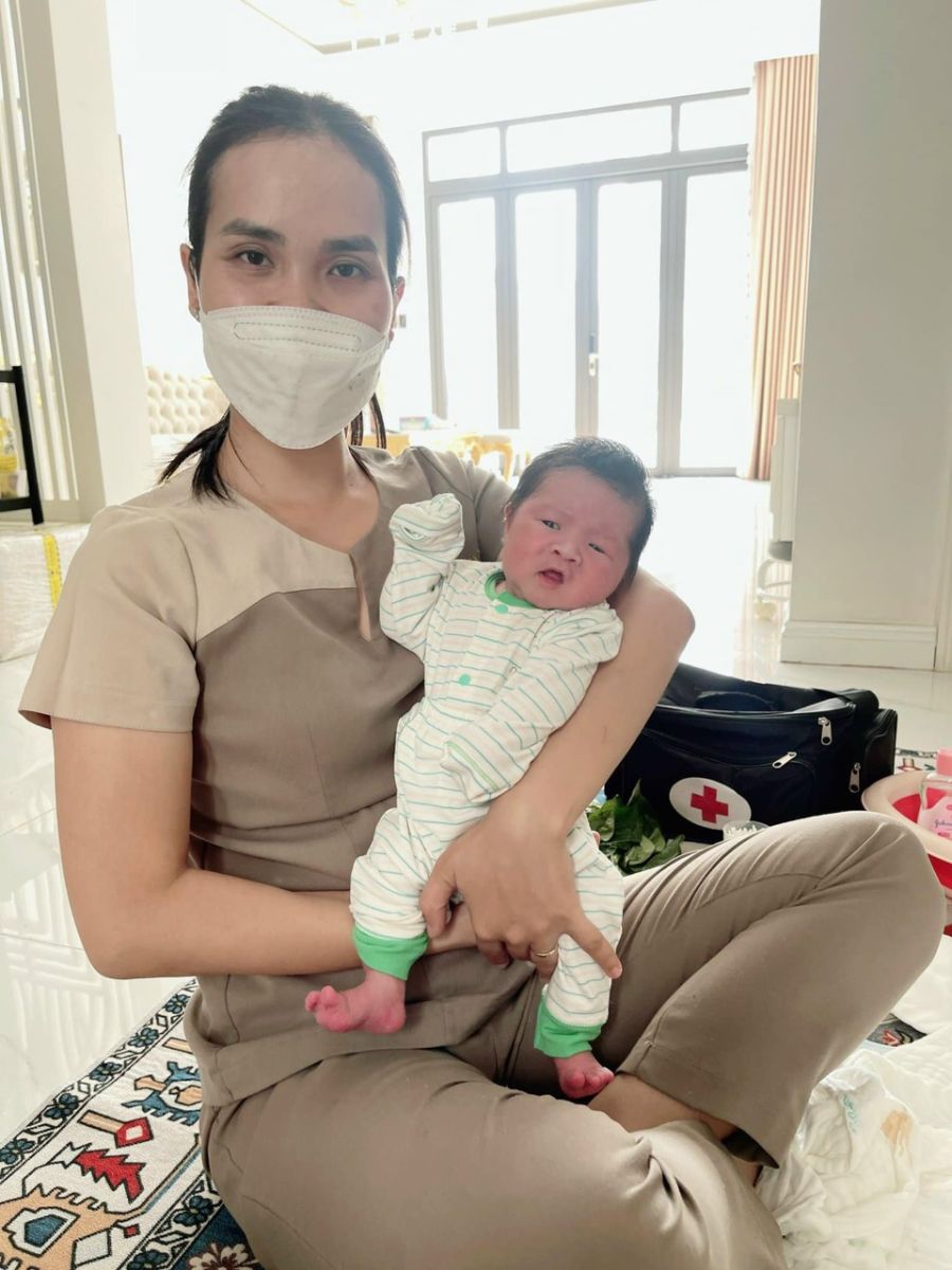 mẹ tròn con khỏe